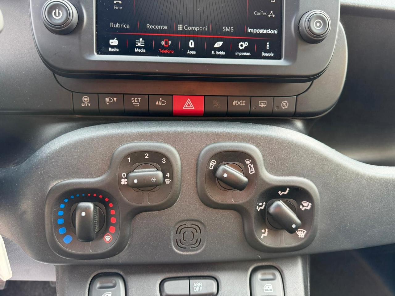 Fiat Panda Cross 1.0 FireFly S&S Hybrid