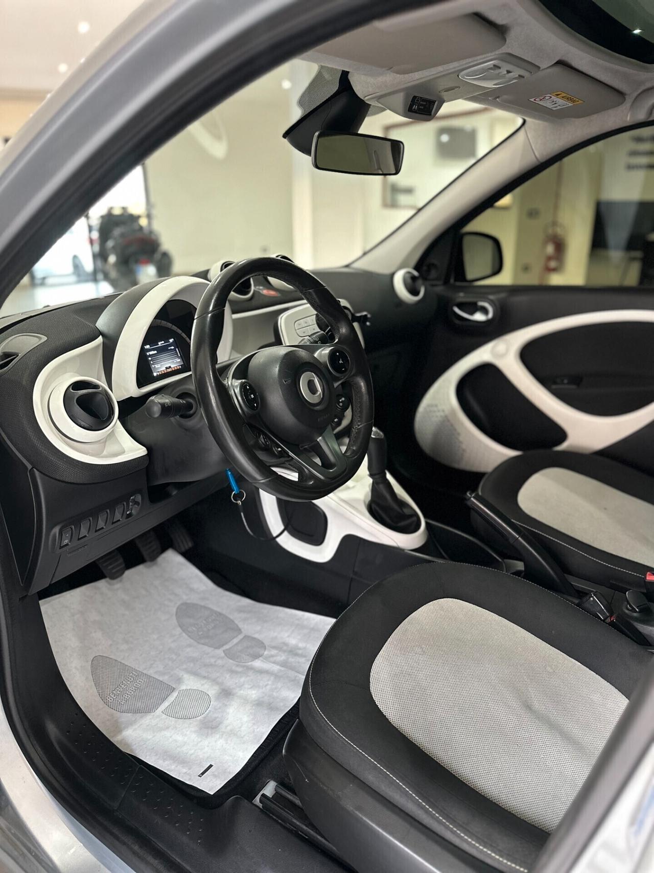 Smart ForFour 70 1.0 Passion