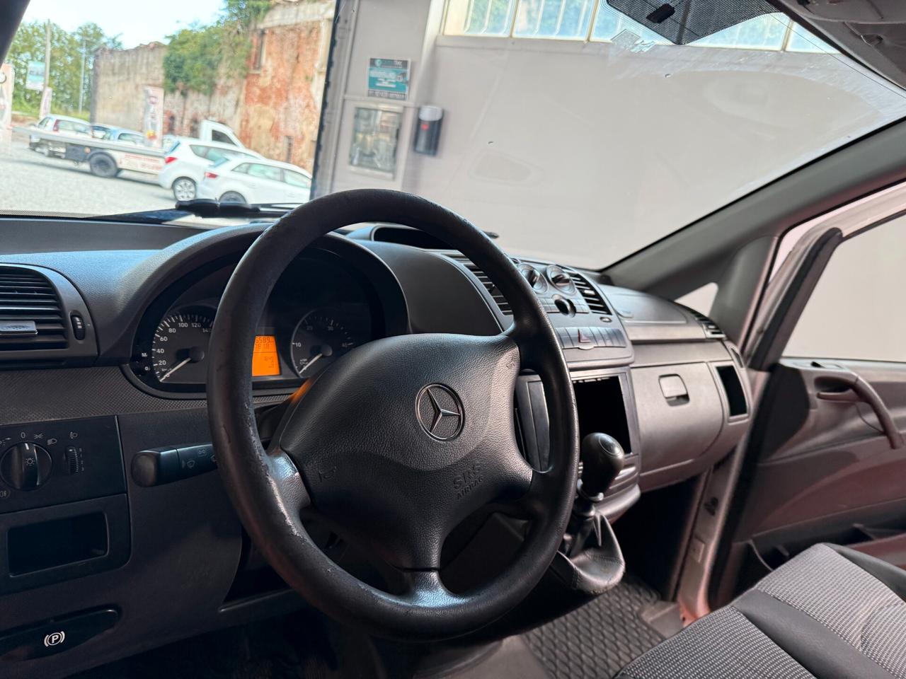 Mercedes Benz