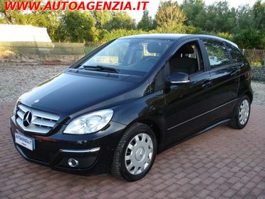 MERCEDES-BENZ B 180 CDI