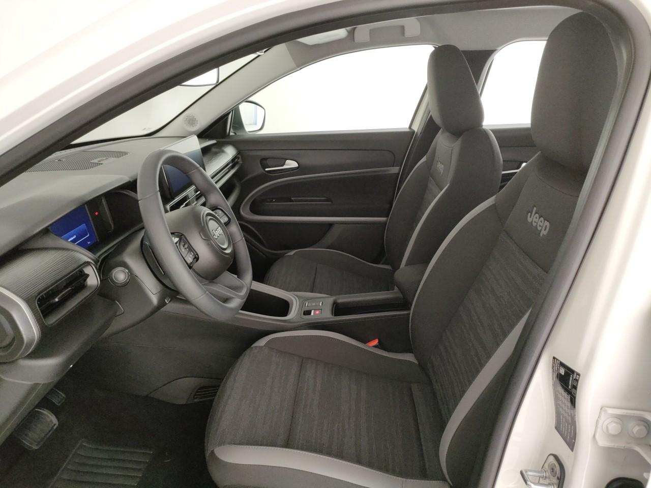 JEEP Avenger 1.2 turbo e-hybrid mhev Longitude fwd 110cv edct6