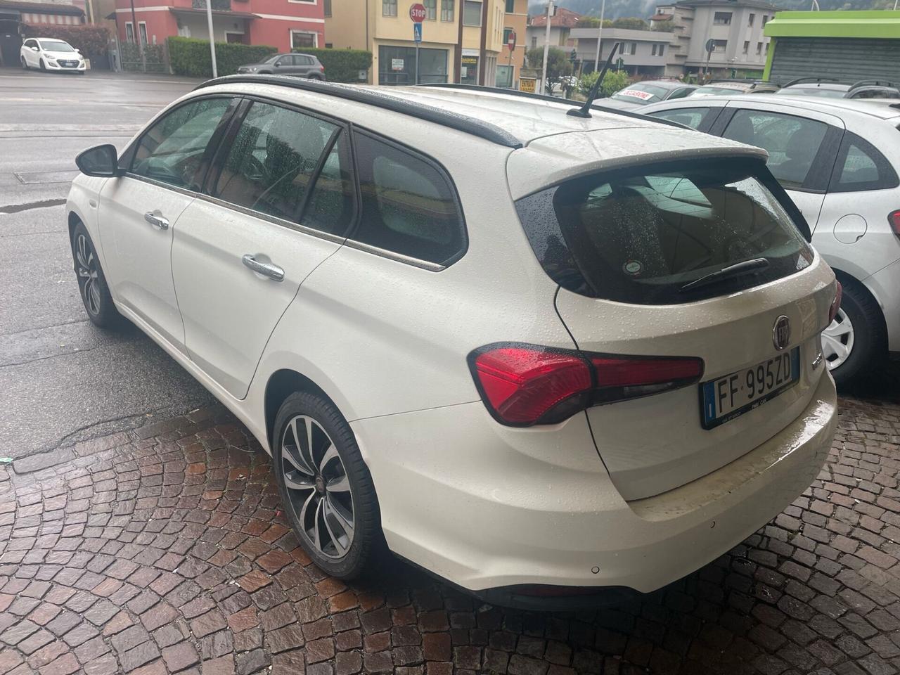 Fiat Tipo 1.6 Mjt S&S SW Lounge