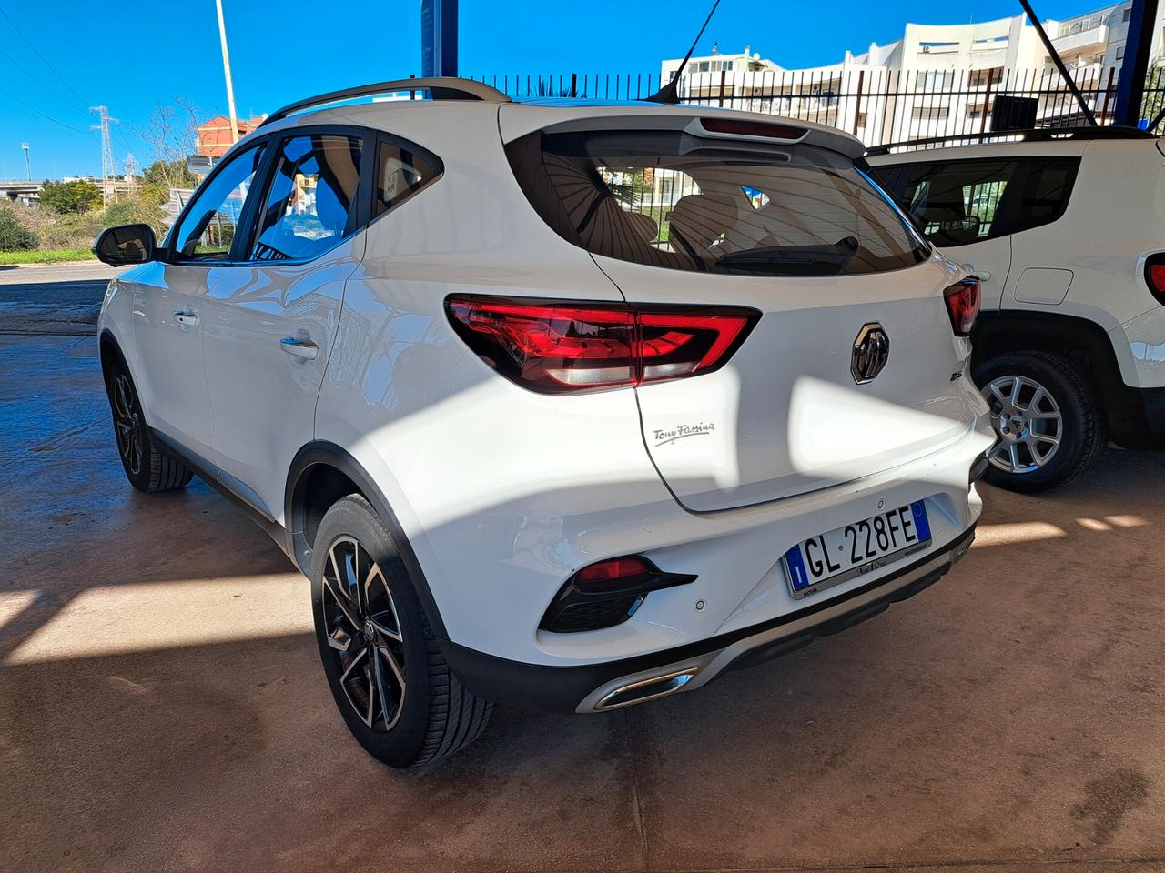 MG ZS 1.0 T-GDI Luxury 82