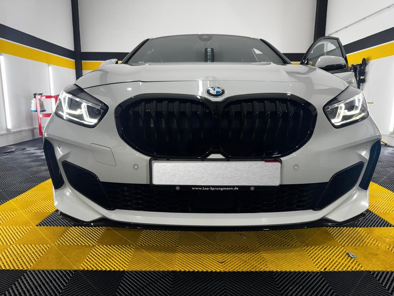 Bmw 118 118d 5p. Msport Exterior