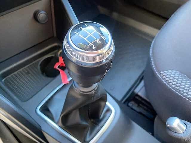 Dacia Duster 1.6 SCe 4x2 Prestige