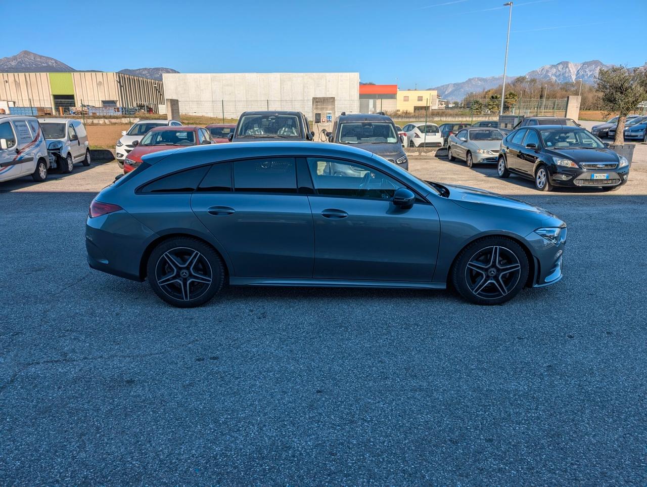 Mercedes-benz CLA 180d Shooting Brake Premium AMG OK NEOPATENTATI