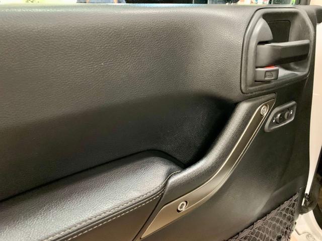 Jeep Wrangler Wrangler Unlimited 2.8 crd Golden Eagle auto