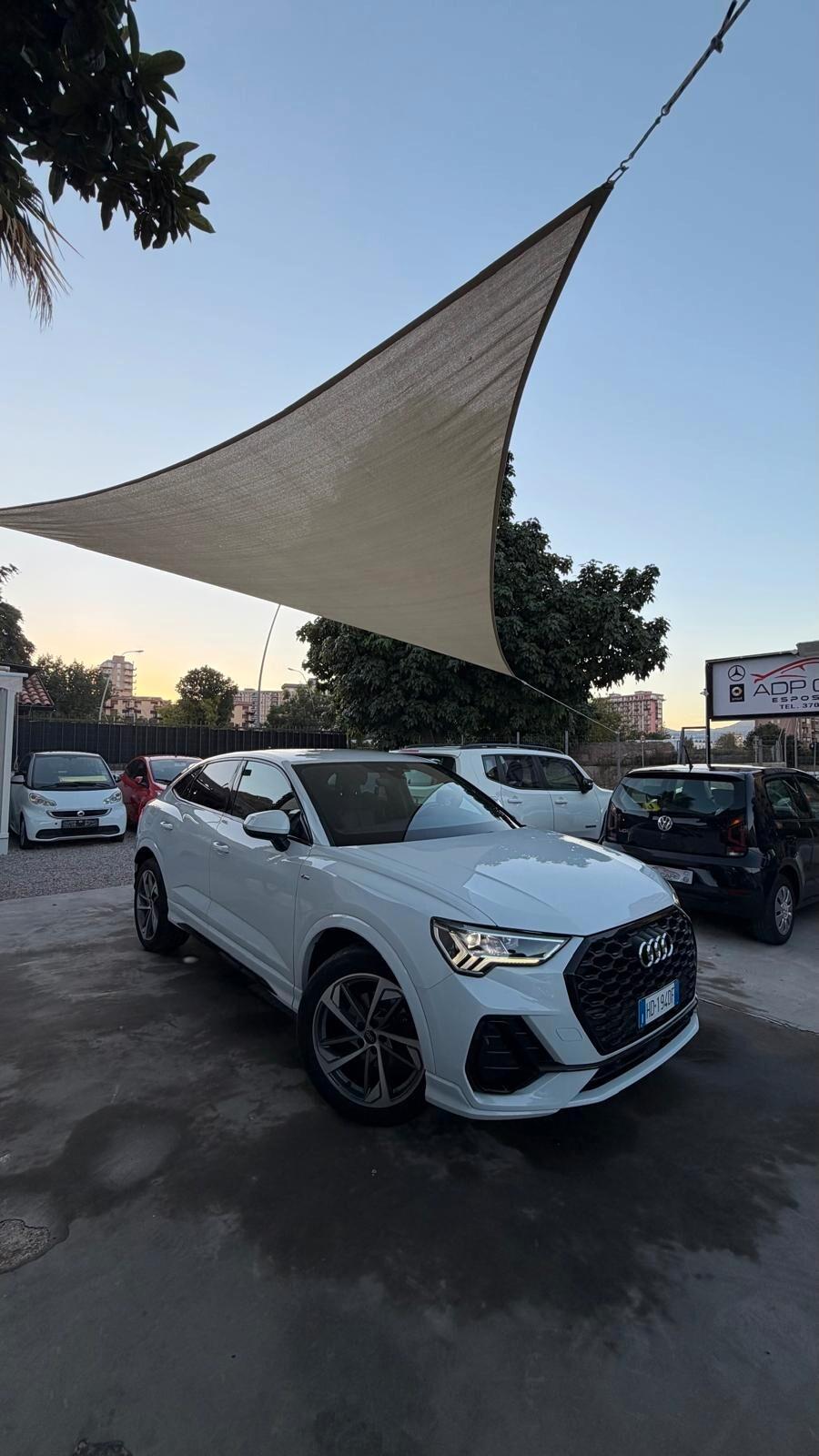 Audi Q3 Sportback Black S line