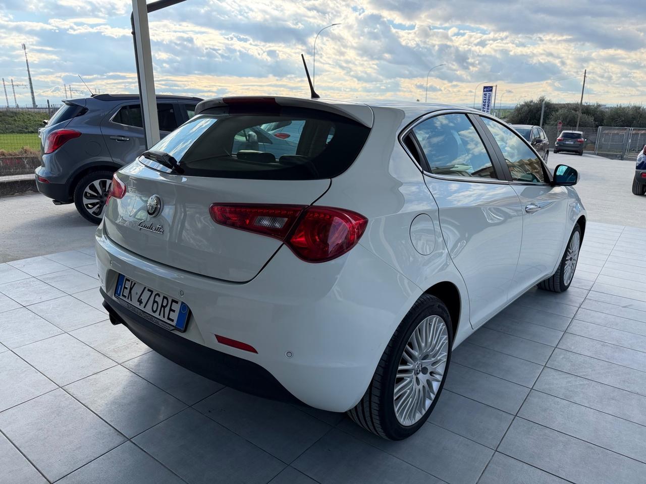 Alfa Romeo Giulietta 1.6 JTDm-2 105 CV Exclusive