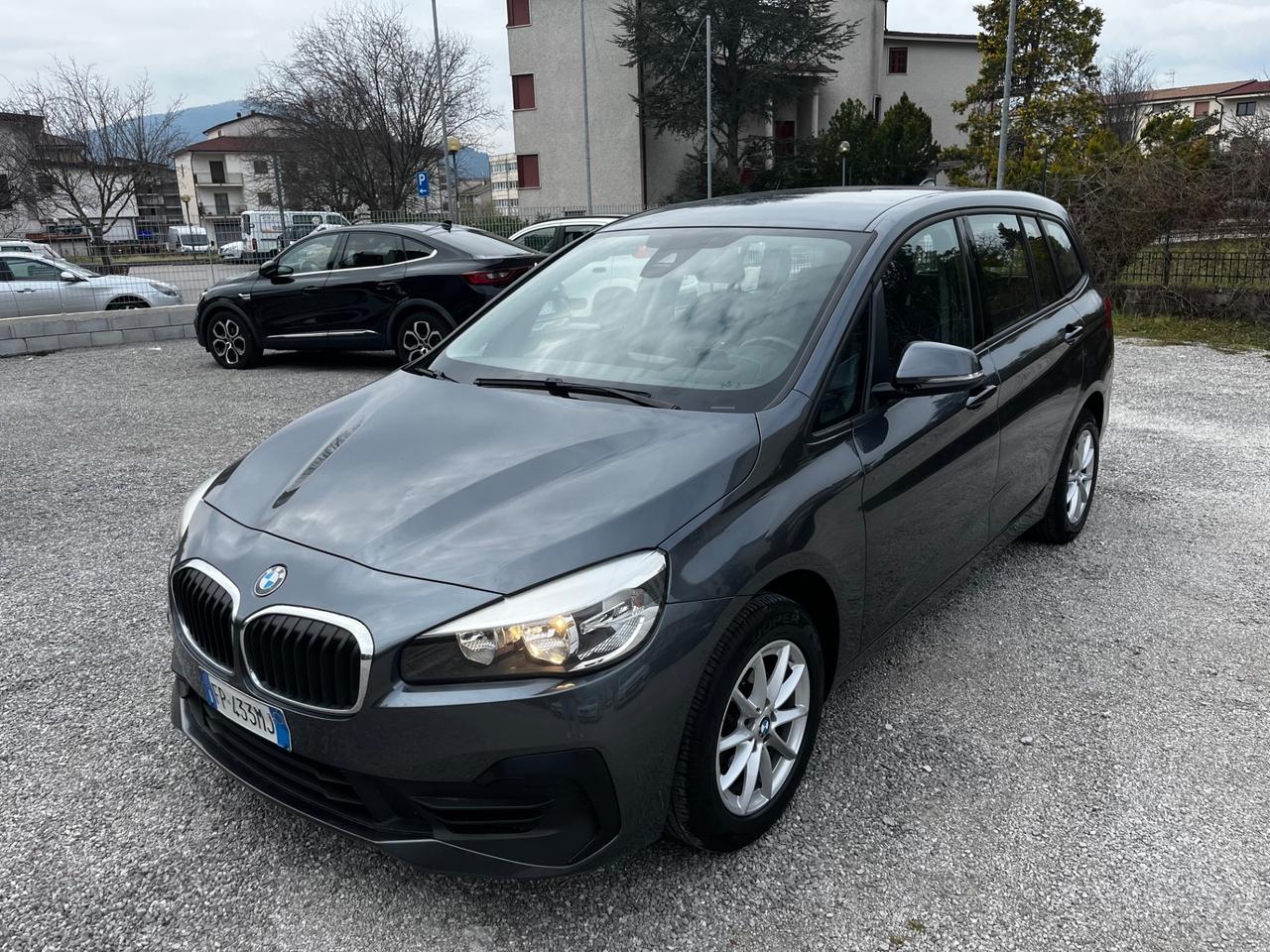 Bmw 216 218d Active Tourer Advantage