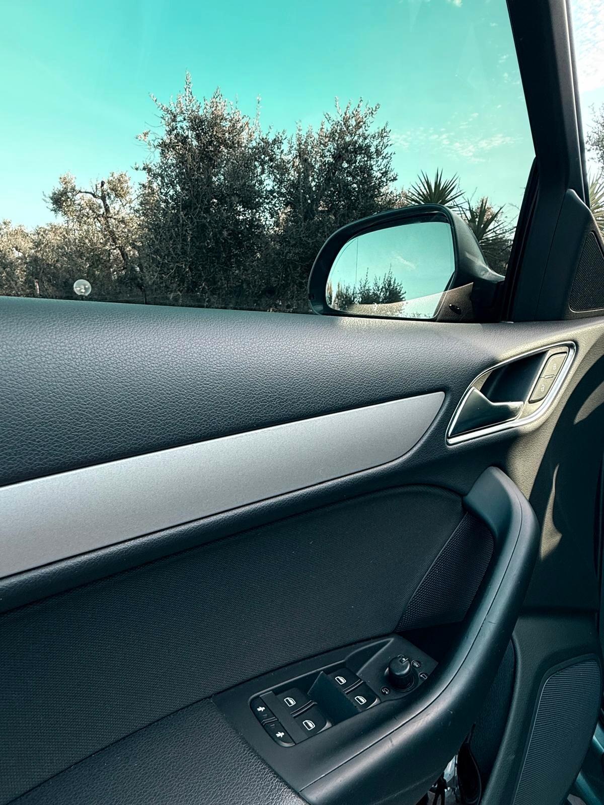 Audi Q3 2.0 TDI 150 CV quattro S tronic Sport