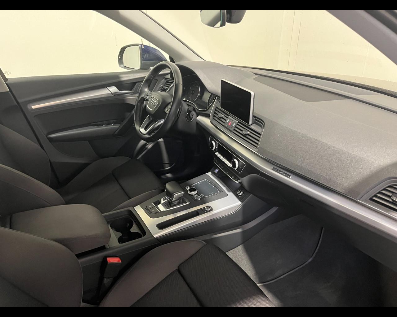 AUDI Q5 40 TDI S-TRONIC QUATTRO SPORT