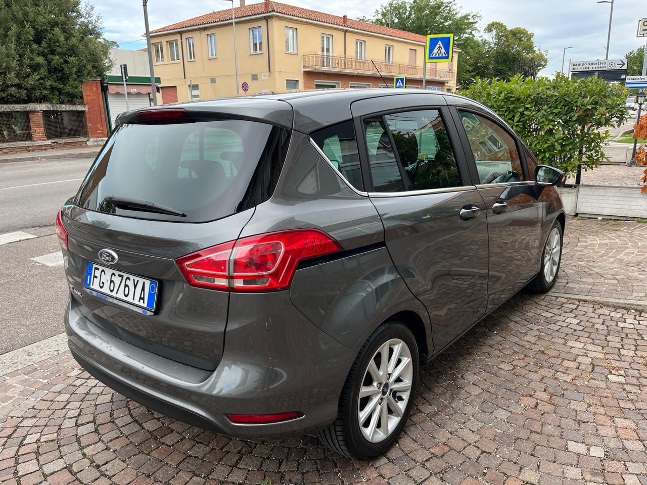 Ford B-max 1.4 90 cv GPL Titanium X