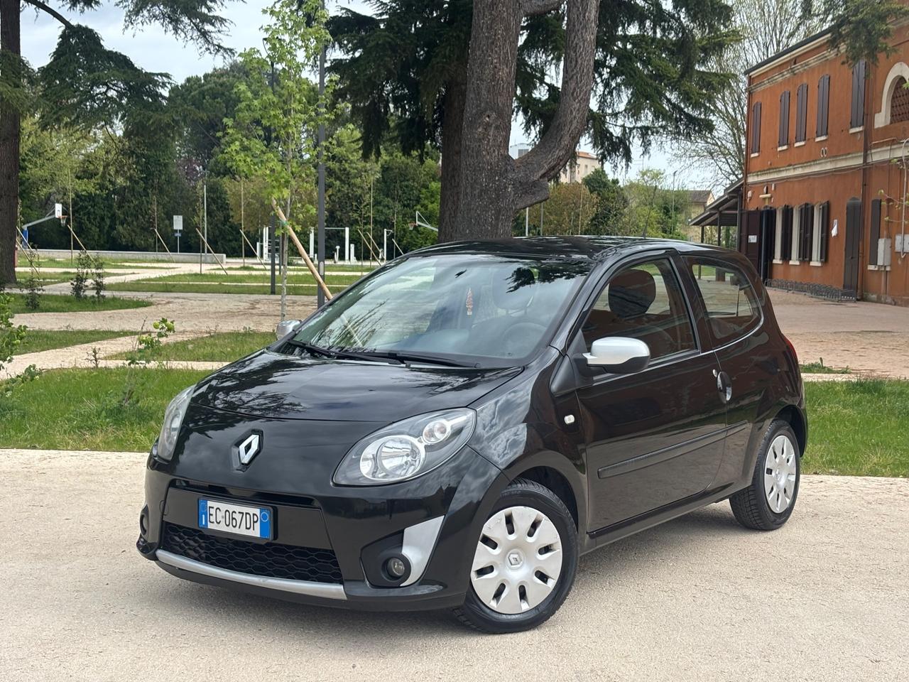 Renault Twingo 1.2 16V neopatentati euro 5