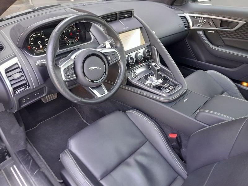 Jaguar F-Type 2.0 P300CV RWD AUTO R-Dynamic