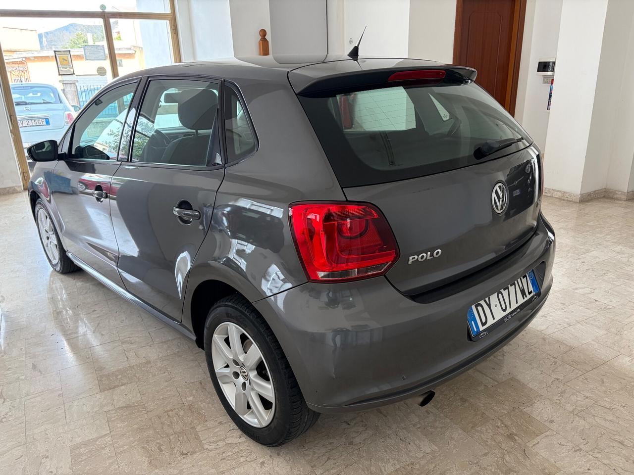 VOLKSWAGEN POLO 1.4 5 PORTE HIGHLINE