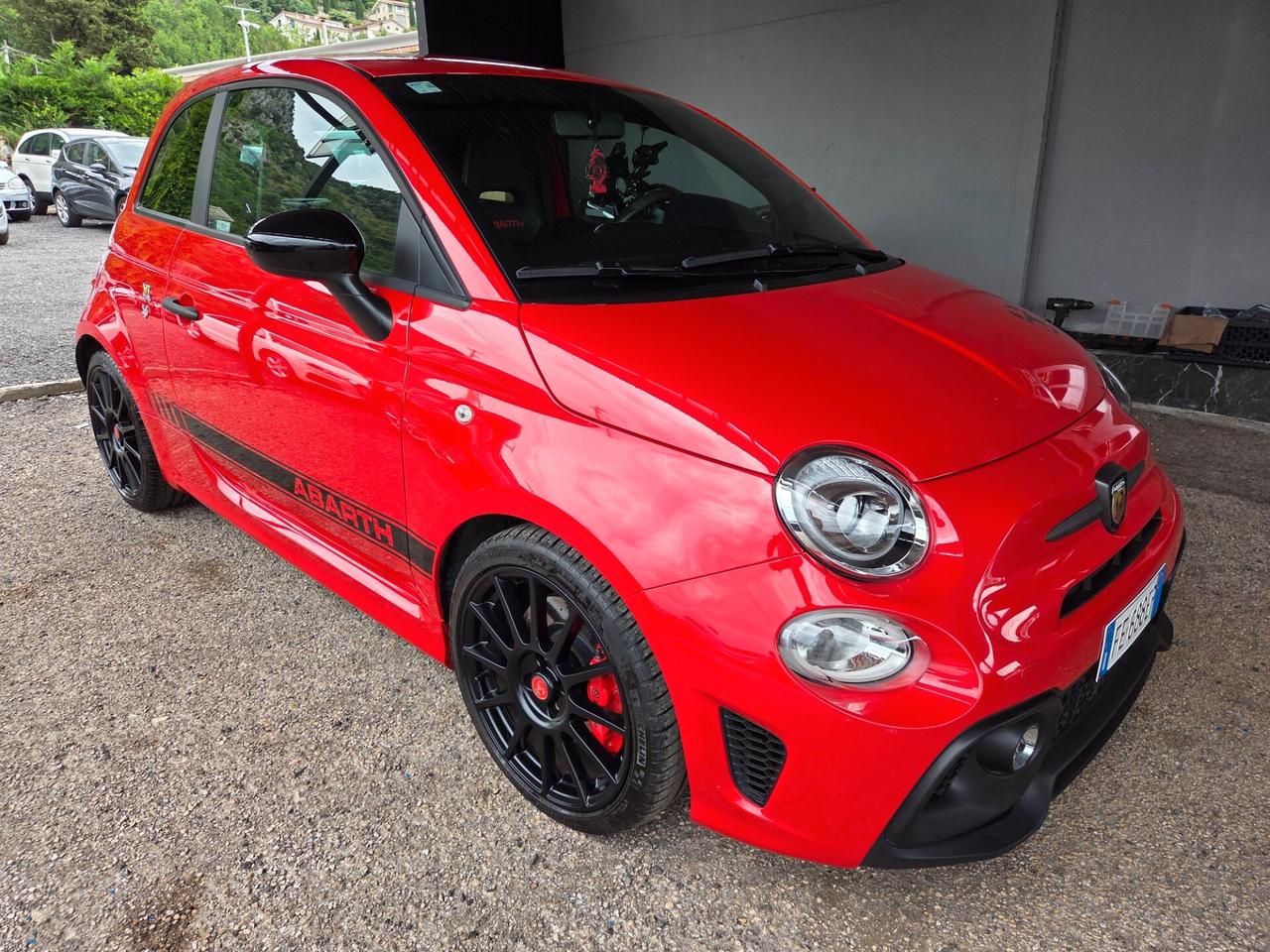Abarth 595 1.4 Turbo T-Jet 180 CV Competizione