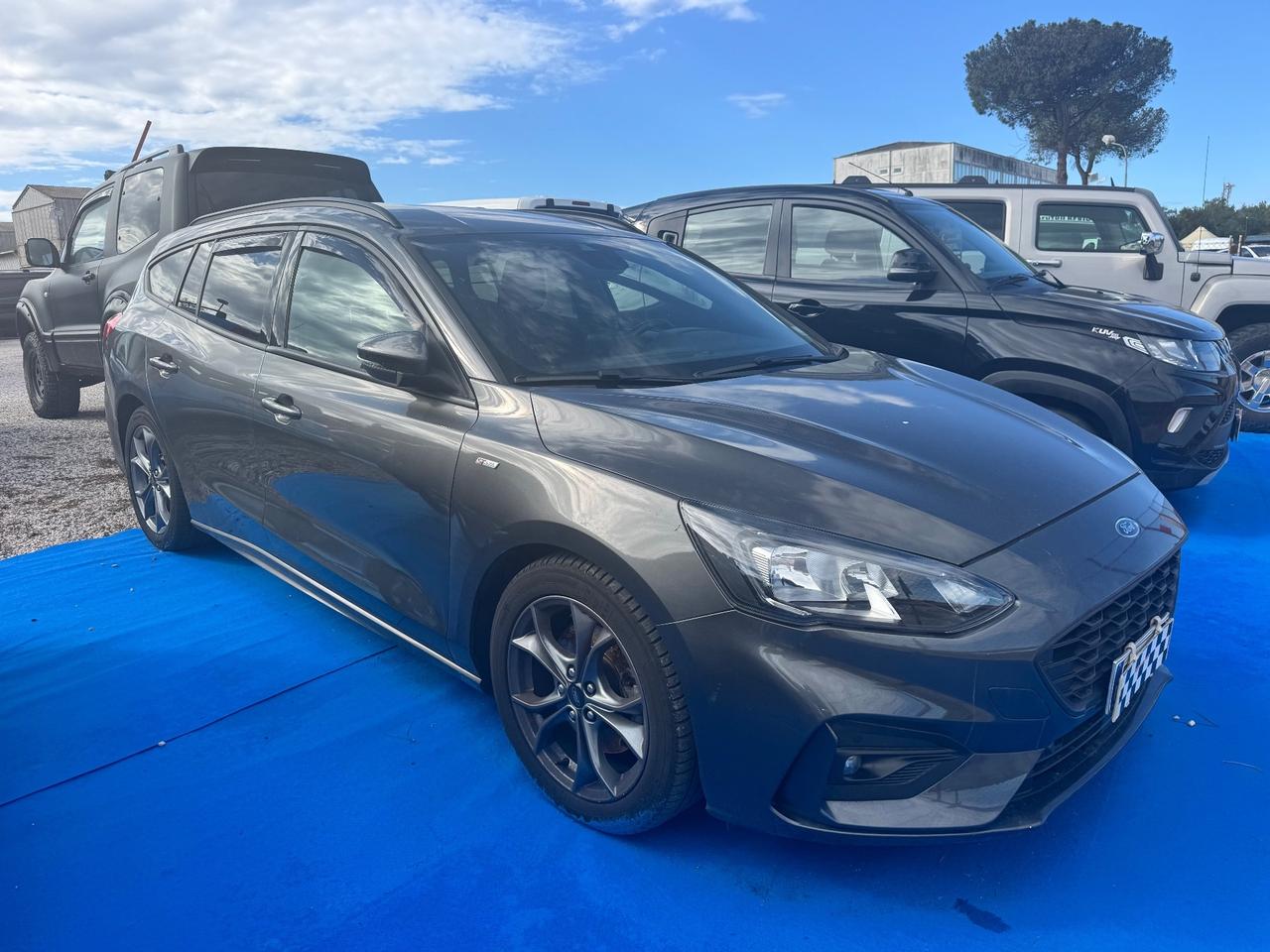 Ford Focus 1.0 EcoBoost 125 CV automatico SW ST-Line GARANTITA