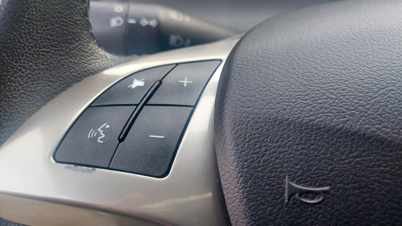 Lancia Ypsilon 1.0 FireFly 5 porte S&S Hybrid Ecochic Gold