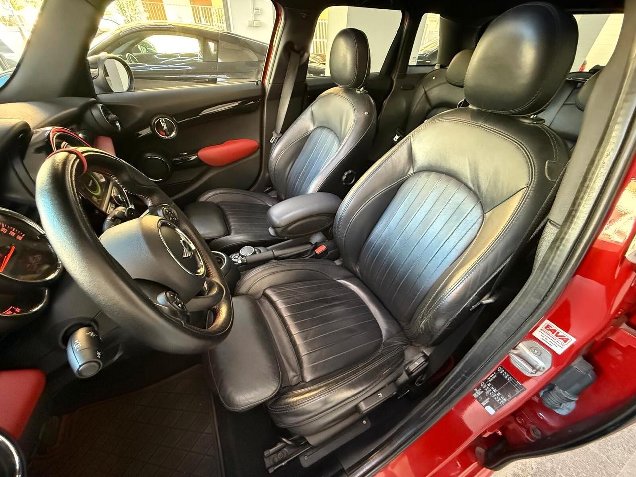 Mini Mini 2.0 Cooper SD Allestimento Jhon Cooper Works 5 porte TETTO