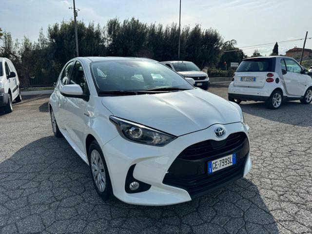 TOYOTA Yaris 1.5 Hybrid 5 porte Business