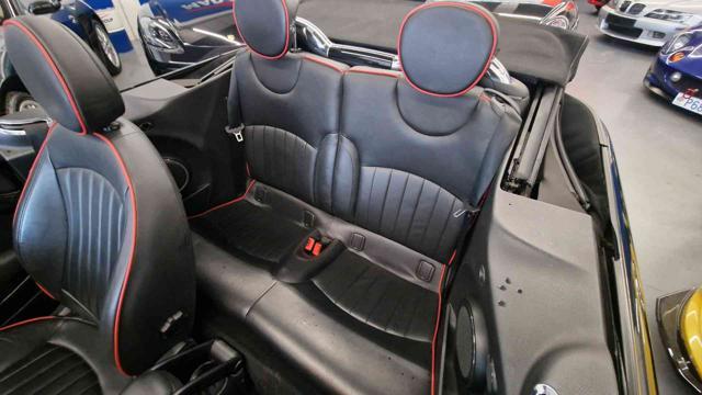 MINI John Cooper Works Mini 1.6 16V John Cooper Works Cabrio TOTAL BLACK!