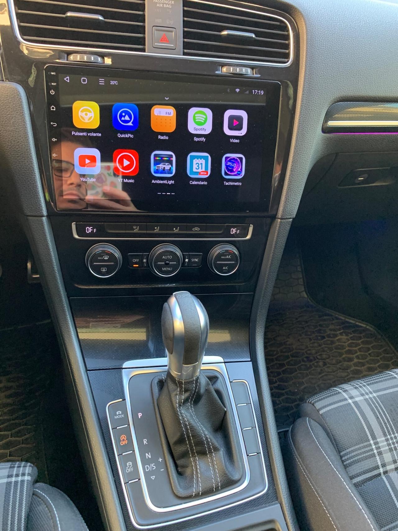 Volkswagen Golf 2.0 TDI DSG 5p.