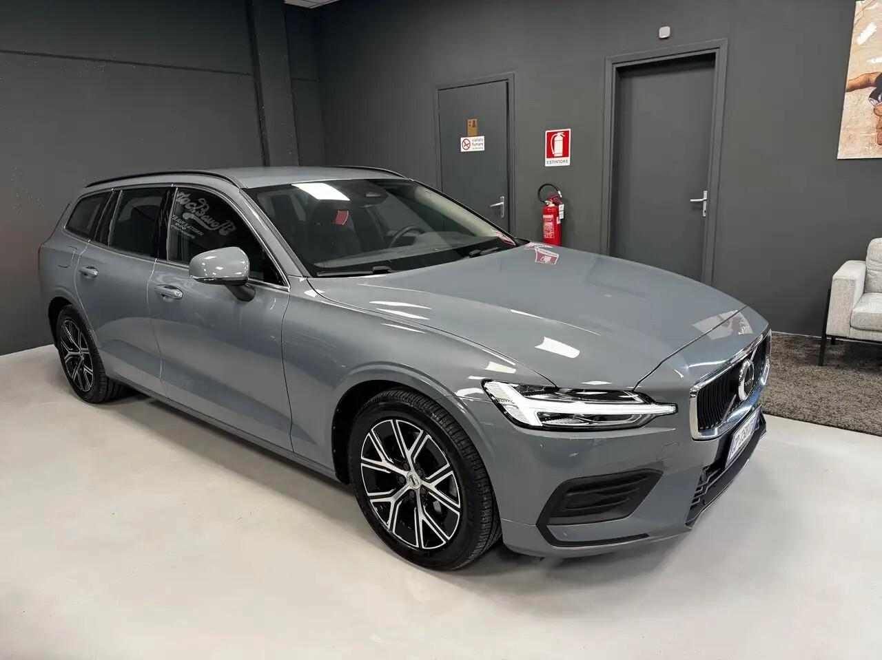 Volvo V60 B4 (d) automatico Core