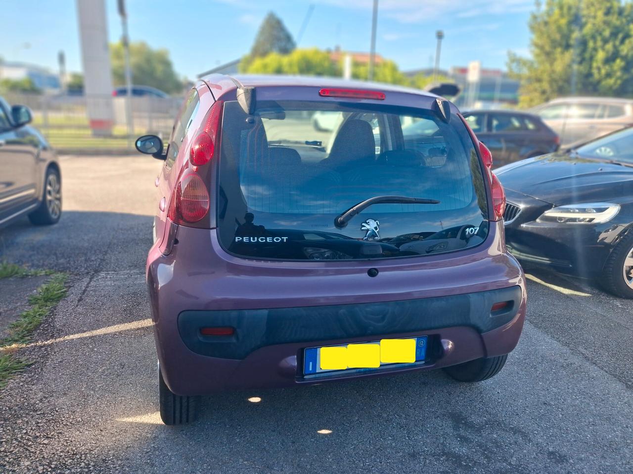 Peugeot 107 1.0 68CV 5p. Superga