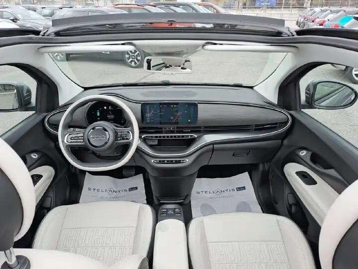 Fiat 500 Elettrica La Prima