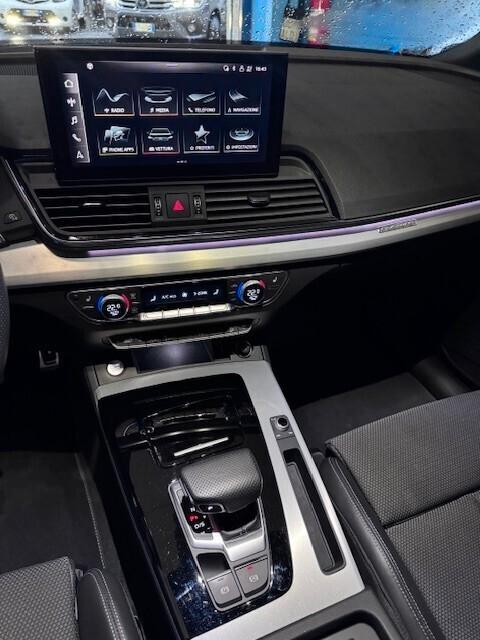 Audi Q5 40 2.0 tdi MHEV S line Quattro S-tronic