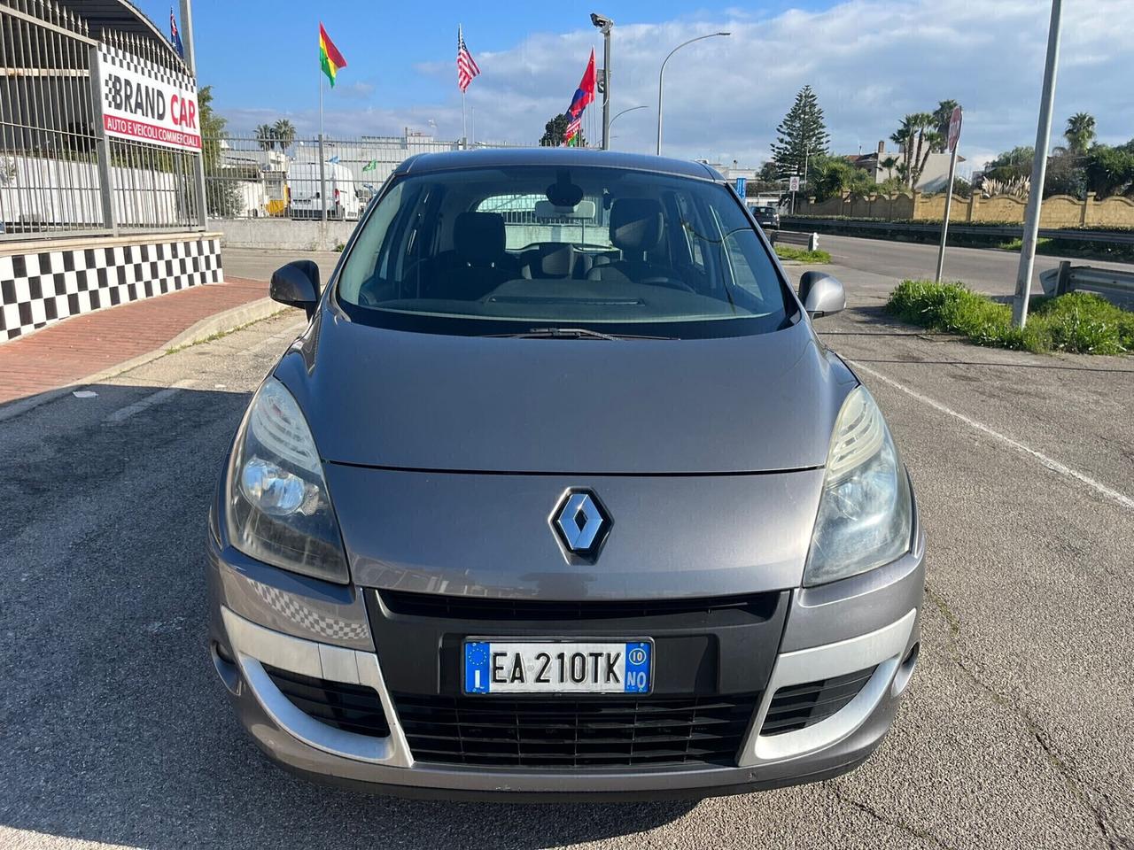 Renault Scenic X Mood 1.5 dCi 110CV Dynamique 2010