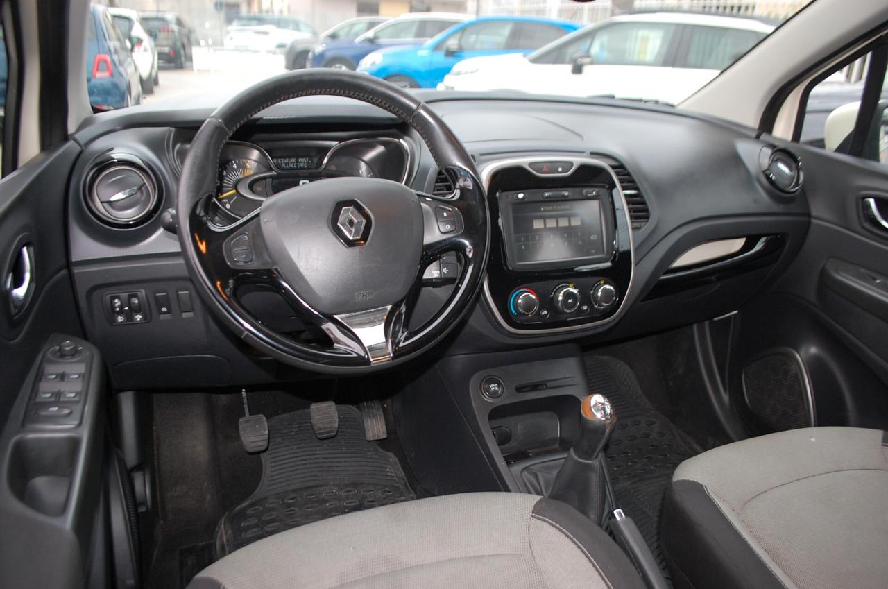 Renault Captur 1.5 dci 90CV Live S&S Uff Italy Navi Led USB Lega