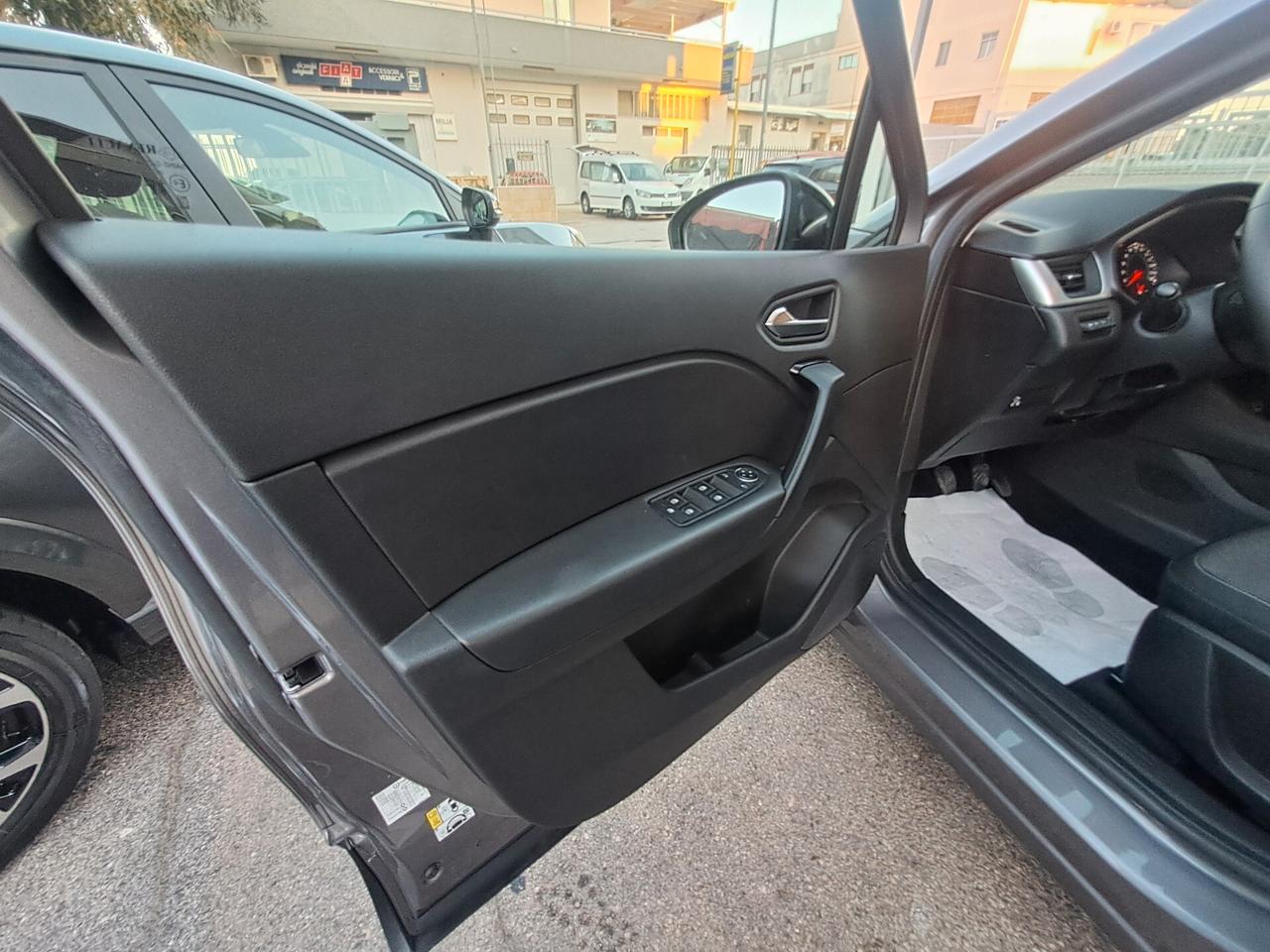 Renault Captur TCe 100 CV GPL FAP business