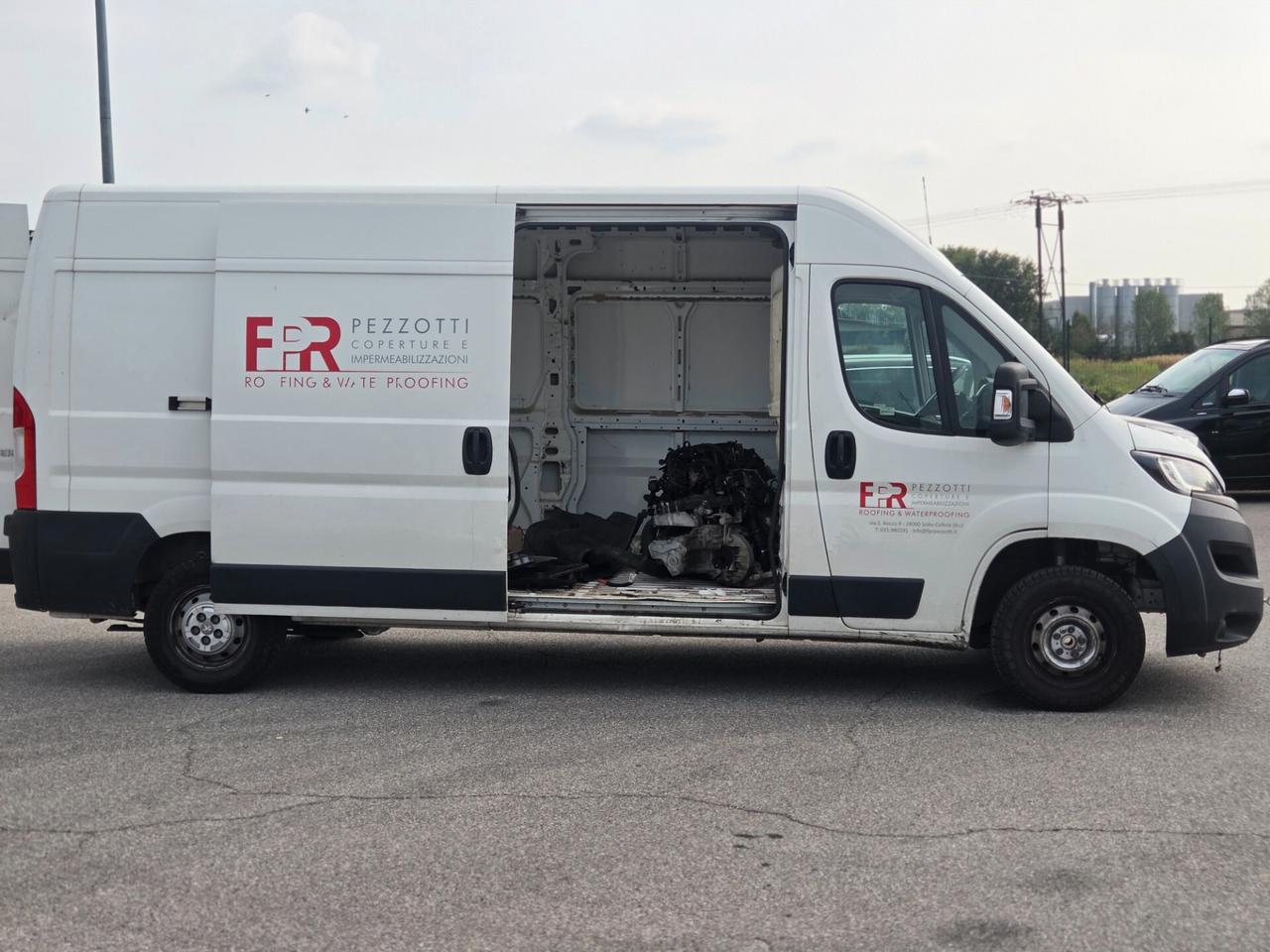 Peugeot Boxer 330 BlueHDi 120 S&S PC-TN Combi Comfort
