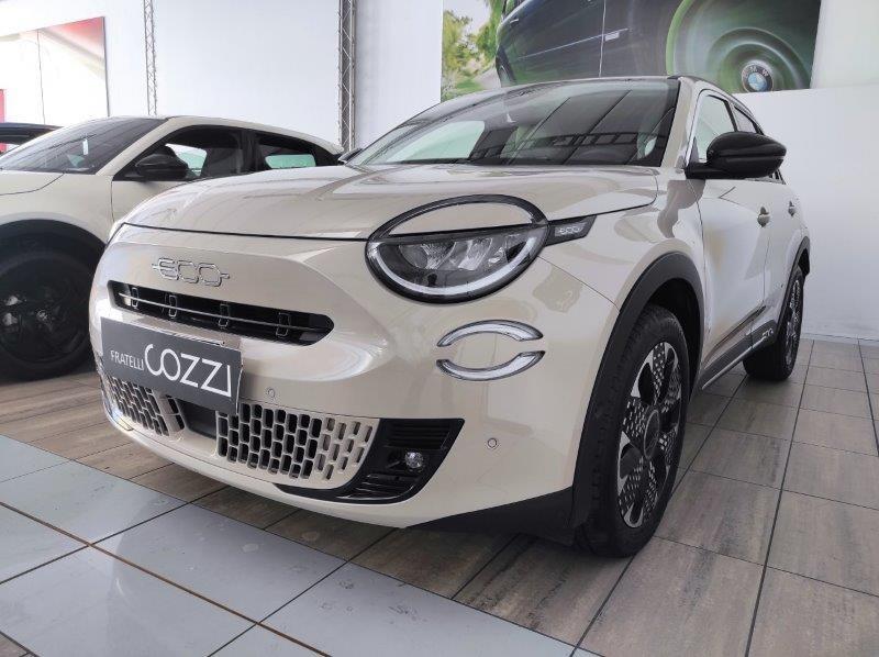 FIAT 600 (2023-->) - 600 Hybrid 110 CV DCT MHEV La Prima