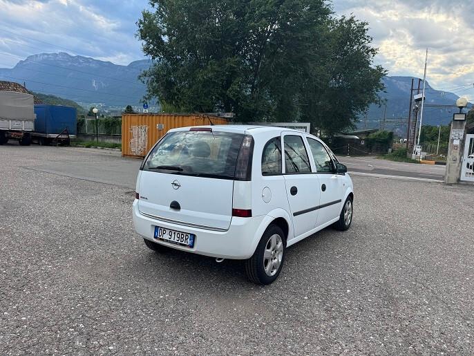 Opel Meriva serie 1.4 Benz 66 KW Cosmo