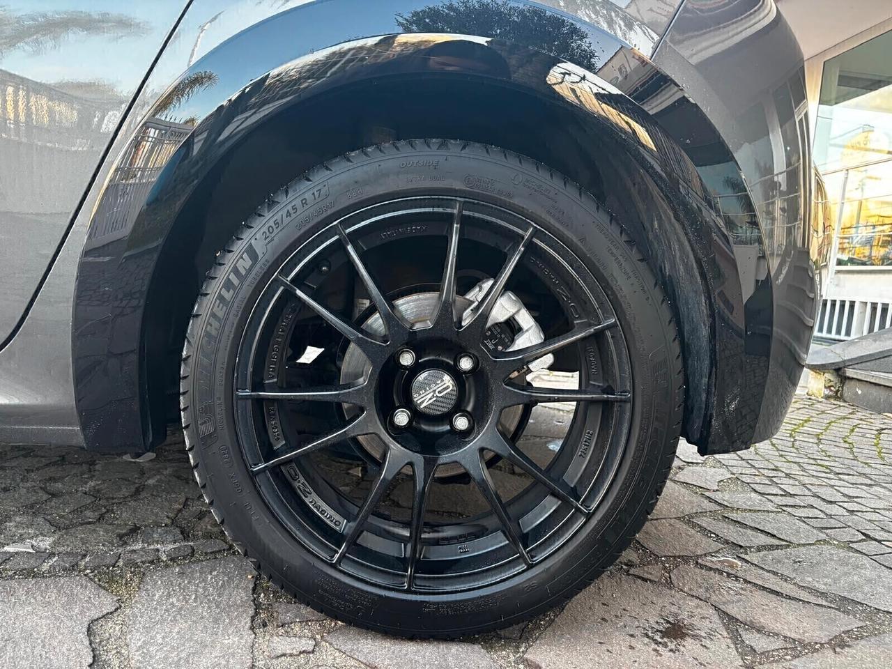 Peugeot 208 PureTech 100 Stop&Start 5 porte GT Line