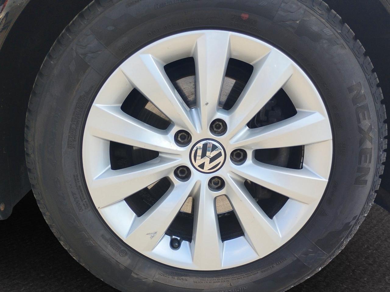 Volkswagen Maggiolino Cabrio 1.2 tsi Design.NAVIGATORE.SEDILI RISCALDATI