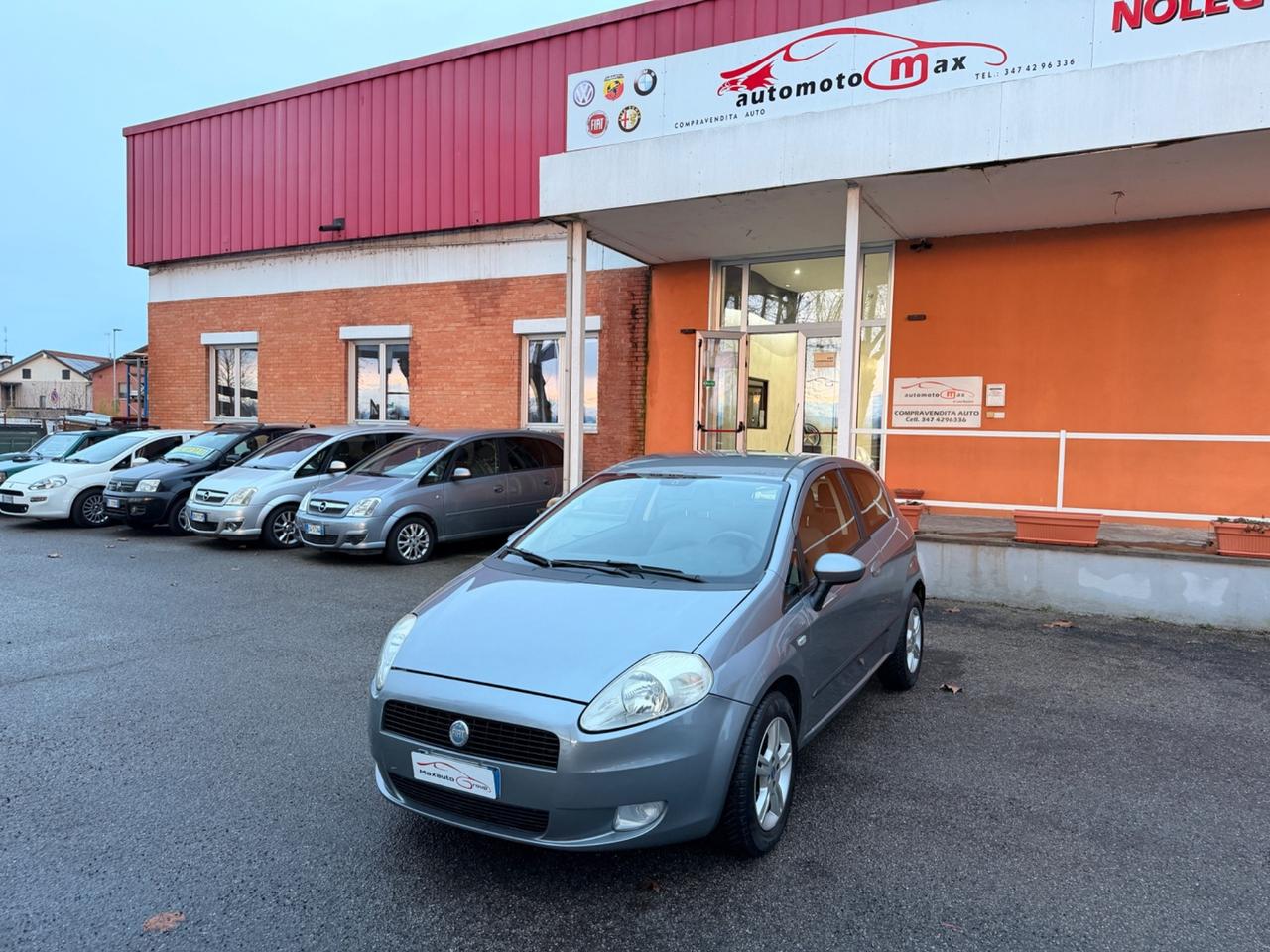 Fiat Grande Punto 1.4 Starjet 16V 3 porte Dynamic
