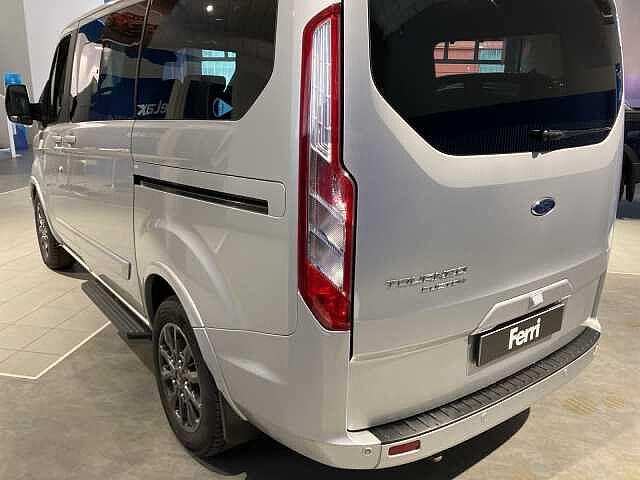 Ford Tourneo Custom 320 2.0 tdci 185cv titanium l1h1 e6.2