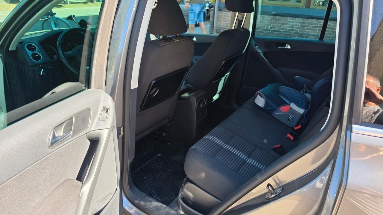Volkswagen Tiguan 2.0 TDI DPF 4MOTION Sport & Style