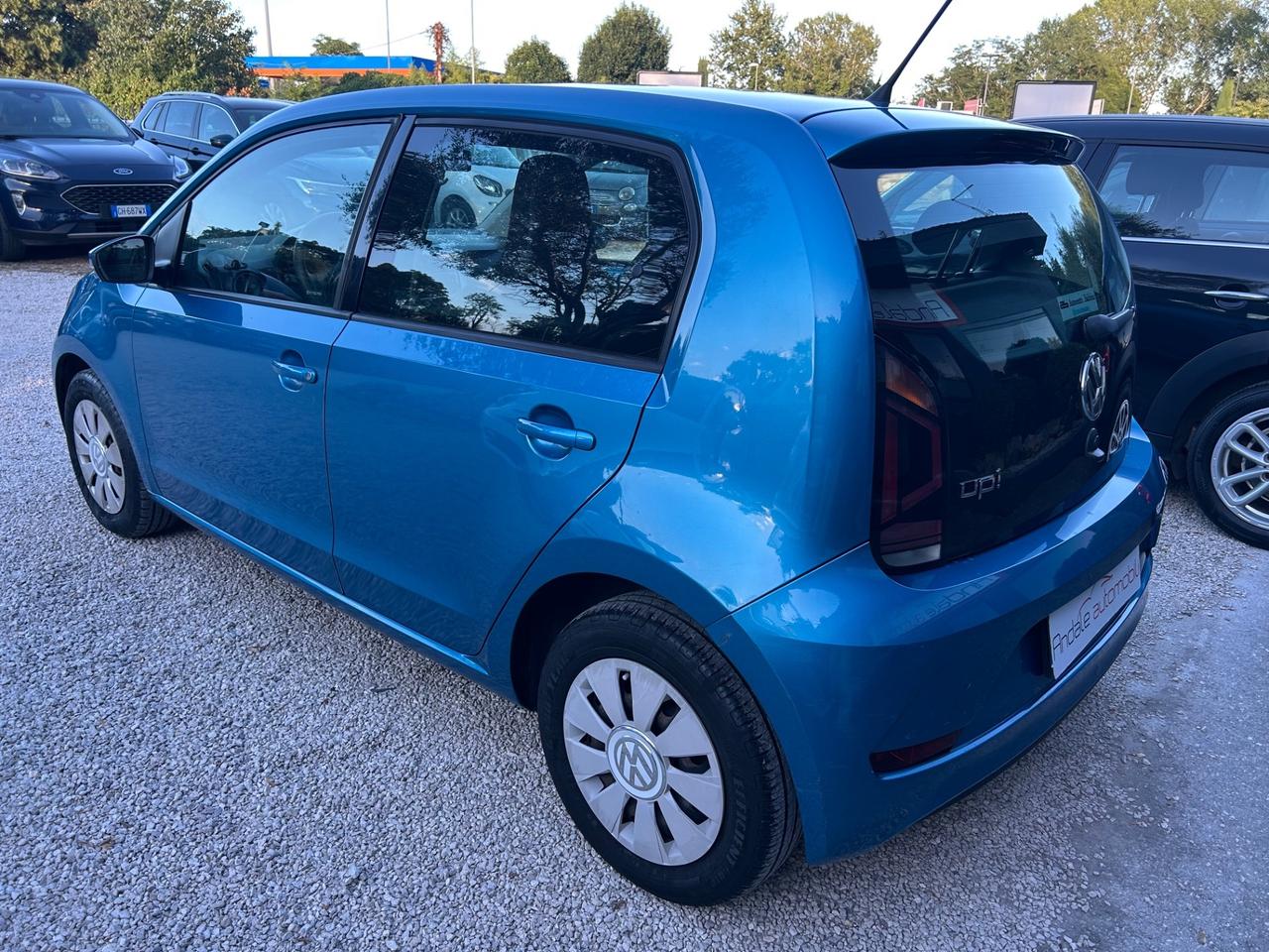 Volkswagen up! 1.0 5P FULL NEOPATENTATI