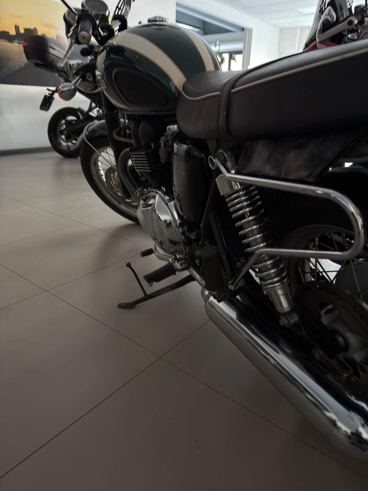 Triumph Bonneville T100