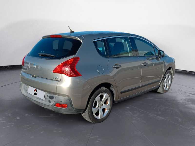 PEUGEOT 3008 1.6 hdi 8v Active (tecno) 112cv