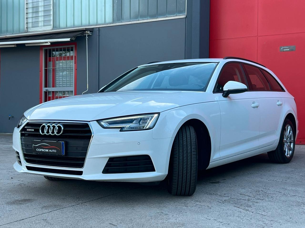 Audi A4 40 2.0 TDI S-TRONIC 190 CV QUATTRO- 2019