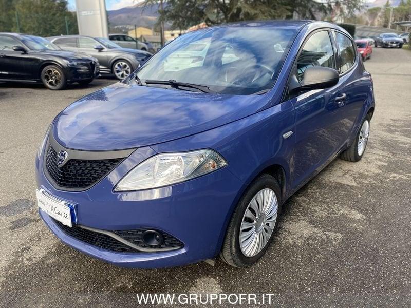 Lancia Ypsilon 1.2 69 CV 5 porte GPL Ecochic Silver