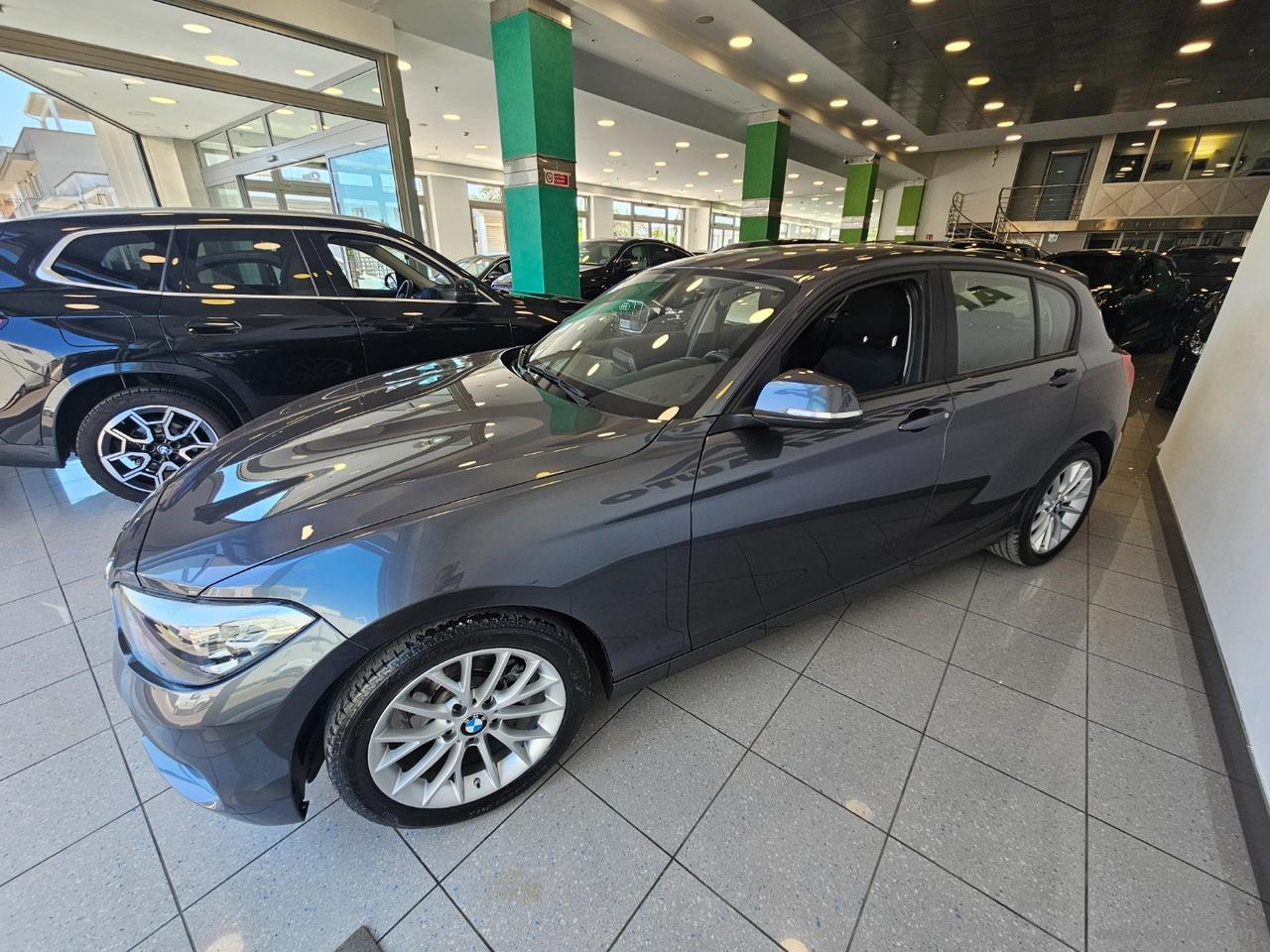 BMW 116d 5p. Business Advantage
