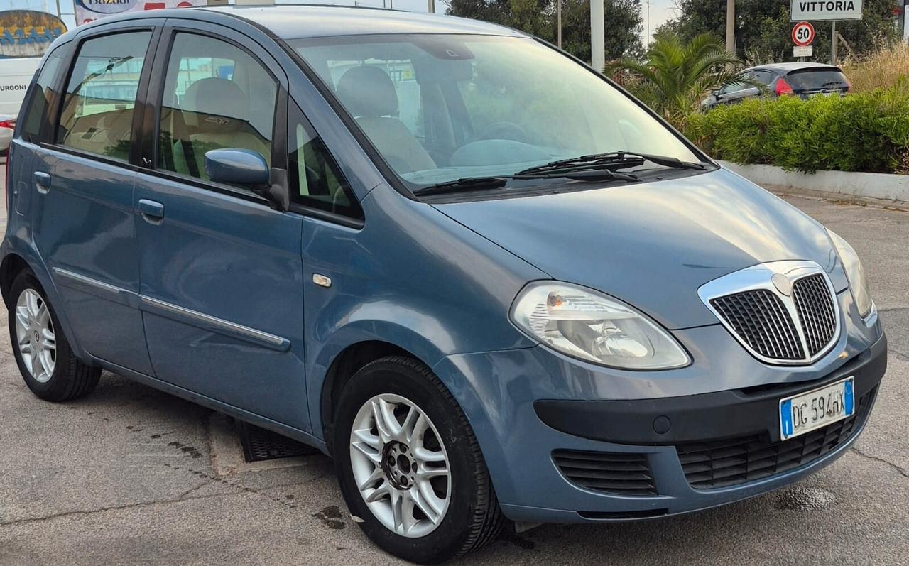 Lancia MUSA 1.9 Multijet Platino Plus