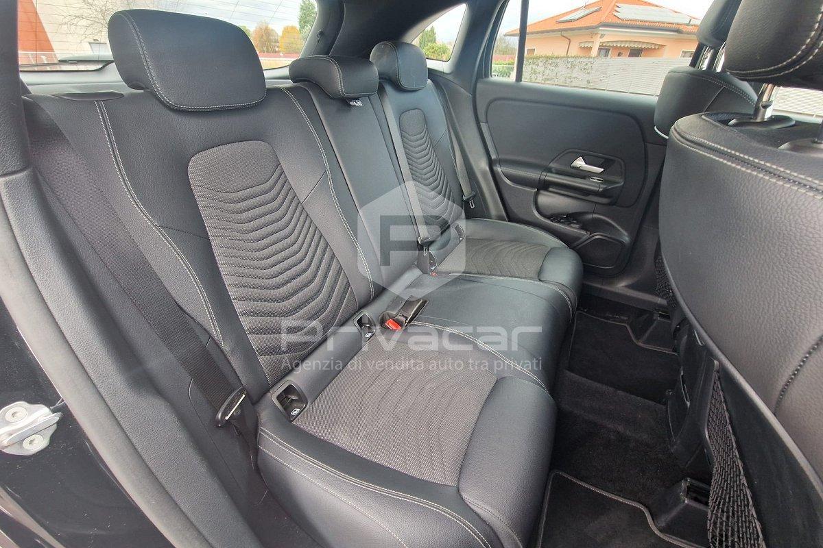 MERCEDES GLA 200 d Automatic Sport